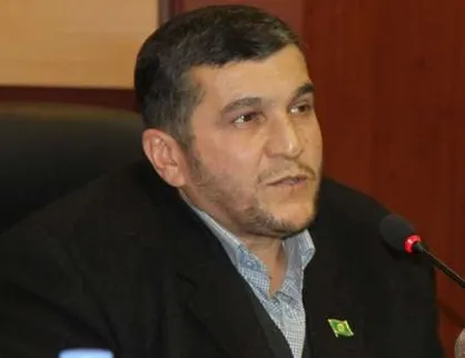 بی&zwnj;عدالتی است در روستایی آب و برق نباشد و فردی ۵۰ میلیون تومان حقوق بگیرد