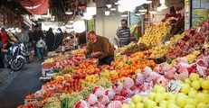 تشدید نظارت بر بازار کالاهای یلدایی در قم