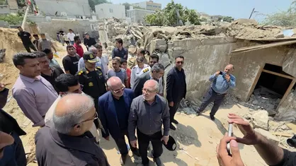 بازدید رئیس کل دادگستری هرمزگان از محل جنایت جنگی حمله آمریکا به منزل مسکونی در جزیره قشم + فیلم