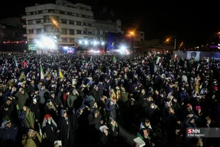 مراسم احیاء شب بیست و سوم ماه رمضان در میدان انقلاب اسلامی تهران
