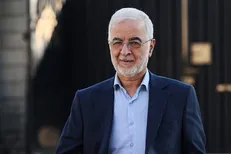 وزیر کشور راهی تهران شد