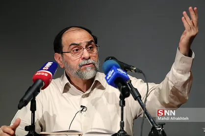 تعجّب اساتید سوربن از رابطه گرم دولت روحانی با فرانسه / ازغدی: دولتمردان در ملاقات با فرانسوی&zwnj;ها از خنده ریسه می&zwnj;روند!