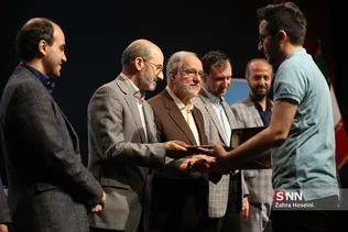 مراسم اختتامیه پیام آورد