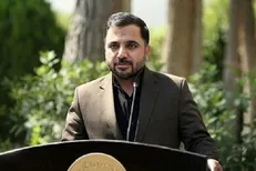 زارع پور: صنعت فضایی کشور با سرعت پیش می‌رود
