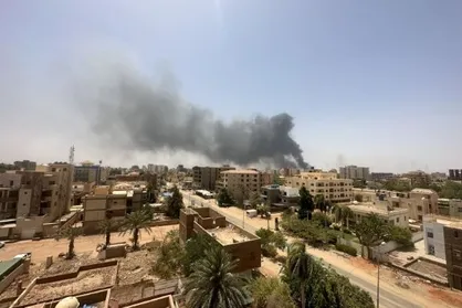 پرواز جنگنده&zwnj;ها برفراز خارطوم و آغاز مجدد درگیری&zwnj;ها