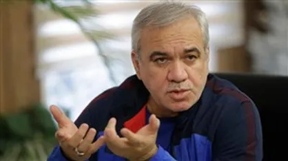 فتح&zwnj;الله&zwnj;زاده: نزدیک بود کمپ را از ما بگیرند