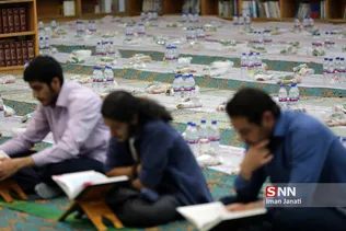 ترتیل خوانی روزانه یک جزء از قرآن کریم در مسجد امام رضا (ع ) در دانشگاه فردوسی مشهد

