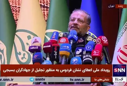 سردار سلیمانی: سبک جهادی در همه موضوعات کارساز است/ علت اغلب عقب&zwnj;ماندگی&zwnj;ها، فاصله گرفتن از سبک مدیریت جهادی است + فیلم