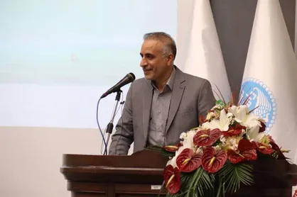 حکم رئیس پارک علم و فناوری دانشگاه تهران تمدید شد