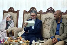 وزیر فرهنگ و ارشاد اسلامی به دیدار سیمین‌دخت وحیدی رفت