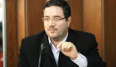 نمایندگان از توضیحات وزیر صنعت درباره تامین کالای اساسی و خودرو قانع نشدند