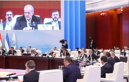 پزشکیان: سازمان شانگهای در راستای ایجاد جهانی صلح&zwnj;آمیزتر و نیز مهیاتر برای همکاری&zwnj;های اقتصادی گام بردارد + فیلم