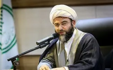جنگ اصلی با انقلاب اسلامی، تبلیغاتی است /  مردم پای حرکت به سمت مباحث توحیدی می‌ایستند