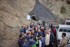دستور پزشکیان برای کمک به خانواده معدنکاران دامغانی / اعلام نتایج بررسی حادثه تا ۲ هفته دیگر
