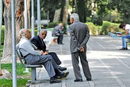 آغاز پرداخت مستمری اردیبهشت بازنشستگان تأمین&zwnj;اجتماعی/ افزایش مستمری بازنشستگان در روزهای پایانی اردیبهشت پرداخت می&zwnj;شود
