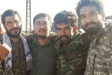 چرا فرمانده لشکر خودش رانندگی می‌کند؟! + عکس