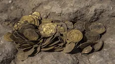 کشف ۵۰۰ شئ تاریخی از قاچاقچیان در داراب