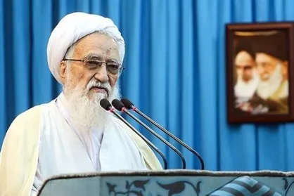 این مردم معترض بیچاره پول&zwnj; خودشان را از بانک&zwnj;ها می&zwnj;خواهند/ برخی ۱۰۰۰ میلیارد تومان از بانک&zwnj;ها پول گرفته و متواری شده&zwnj;اند