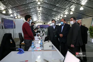بازدید فرماندار تهران از ثبت نام انتخابات شورای شهر
