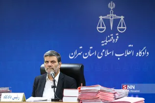 جلسه رسیدگی به اتهامات متهمان پرونده شرکت کیمیا خودرو