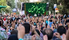 حضور پر شور مردم کرمان در جشن‌های عید غدیر / تجدید بیعت با رهبر معظم انقلاب+فيلم