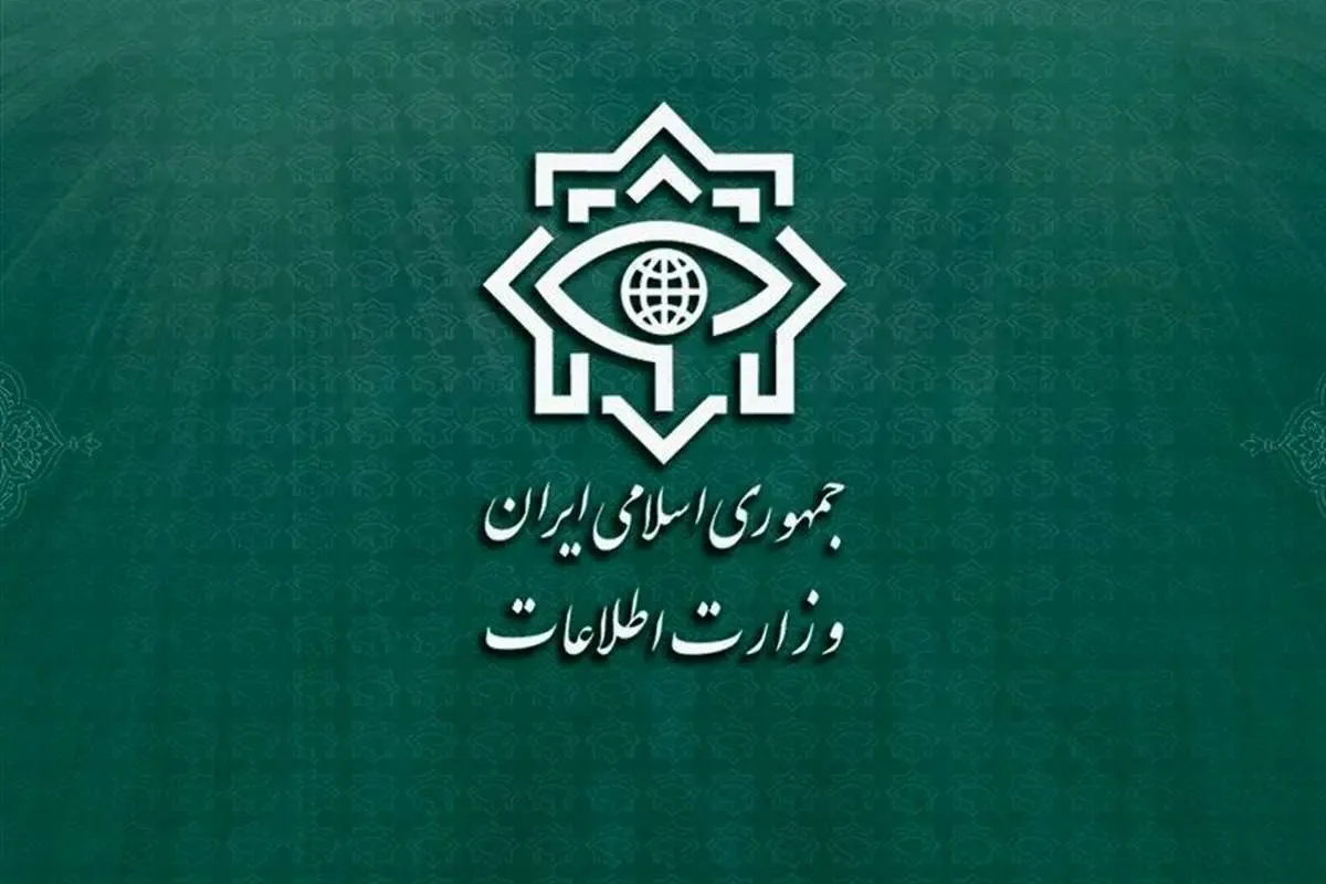 وزارت اطلاعات: دولت فرانسه پاسخگوی مداخلات دیپلمات‌هایش باشد