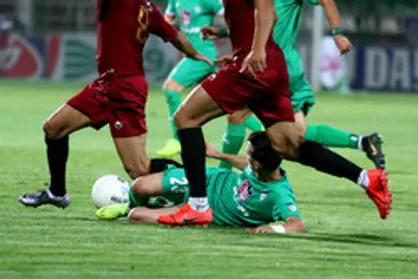 برد دلچسب پیکان برابر ذوب آهن