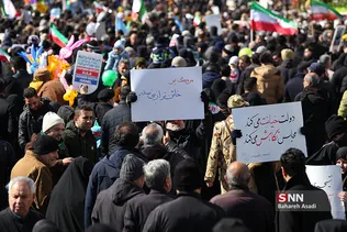 راهپیمایی 22 بهمن در تهران (2)