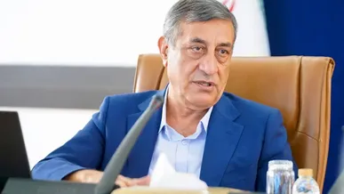 آقا جعفر ول کن دیگه! / همزمانی شرکت قائم پناه در جشن روز ملی عربستان و حمایت بن سلمان از محاصره ایران + فیلم