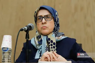 نشست بررسی نقش زنان در افق چهل سال انقلاب 
