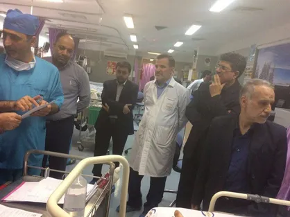 مسئولان دانشگاه خواجه نصیر از دانشجویان سانحه&zwnj;دیده اربعین عیادت کردند