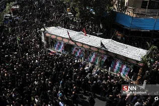 تشییع پیکر 135 شهید گمنام