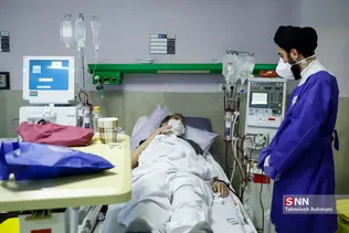 عیادت خادمین مسجد جمکران از بیماران