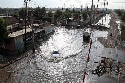 دادستانی خوزستان با ترک فعل مسئولین در آبگرفتگی اخیر شهر اهواز برخورد کند