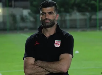 یک پرسپولیسی دستیار استراماچونی در استقلال