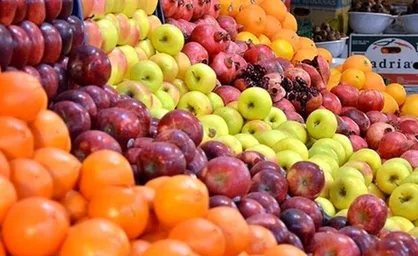 میوه&zwnj;جات در میادین و بازار&zwnj;های تره بار ۴۲ درصد ارزان&zwnj;تر از سطح شهر عرضه شد