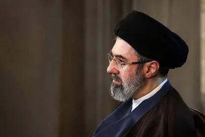 وقتی نماز &laquo;اهمّ امور&raquo; می&zwnj;شود؛ چرا رهبر انقلاب اقامهٔ نماز را شرط تمدن&zwnj;سازی می&zwnj;دانند؟
