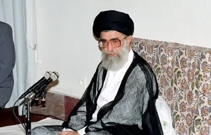 برگزاری مراسم تبیین تاریخی ابعاد انتخاب آیت&zwnj;الله خامنه&zwnj;ای به رهبری