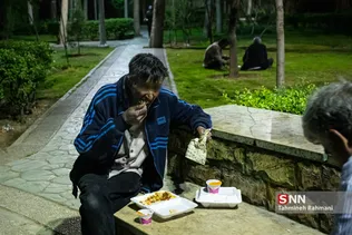 برنامه سی شب ۳۰ احسان