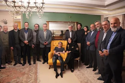 وزیر فرهنگ و ارشاد به همراه وزیر بهداشت به عیادت &laquo;اصغر شاهوردی&raquo; رفتند