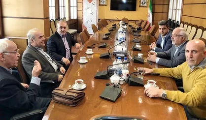 دیدار اعضای هیأت مدیره پرسپولیس با معاون وزیر فرهنگ و ارشاد اسلامی