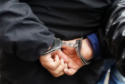 سارق اماکن خصوصی با ۲۰ فقره سرقت در زنجان دستگیر شد