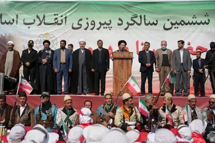 امام جمعه خرم&zwnj;آباد: انقلاب ۵۷ پایان بخش تحقیر ایرانیان بود