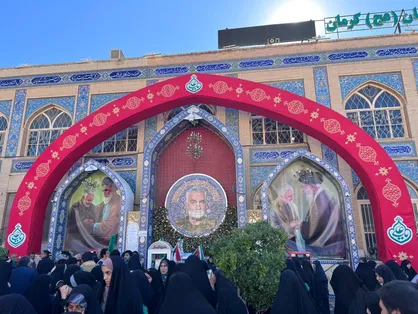 روایت تصویری حضور با شکوه مردم در اولین روز از هفته مقاومت در کرمان / حضور غیرتمندانه عاشقان حاج قاسم در دیار کریمان