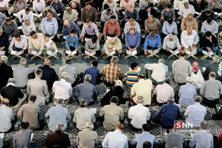 جزء خوانی قرآن کریم در حرم حضرت عبدالعظیم(ع)
