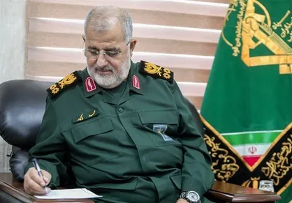 سرلشکر پاکپور: مادران و همسران شهدا، ستون&zwnj;های استوار جامعه اسلام را بنا نهاده&zwnj;اند