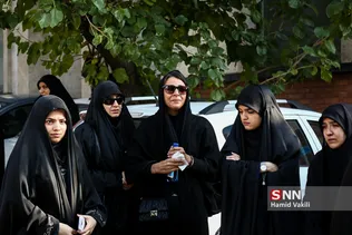 در حاشیه مراسم تشییع پیکر جهادگر دانشجو امیرمحمد اژدری در جماران