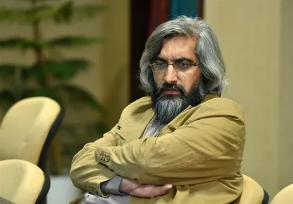 جلیلی: رسانه ملی در سال&zwnj;های گذشته دانشمندان را حذف کرد و سلبریتی&zwnj;ها را برجسته / صدا و سیما باید قرارگاهی اداره شود