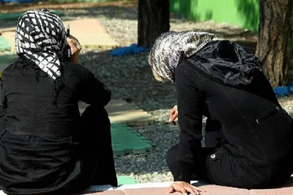سن اعتیاد به زیر ۱۵ سال رسیده/ تریاک رتبه نخست مصرف مواد مخدر در میان زنان