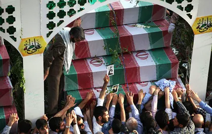 بازگشت ۲ مدافع حرم و ۵ شهید شناسایی شده دفاع مقدس به اصفهان